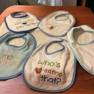 bundle of baby bibs
